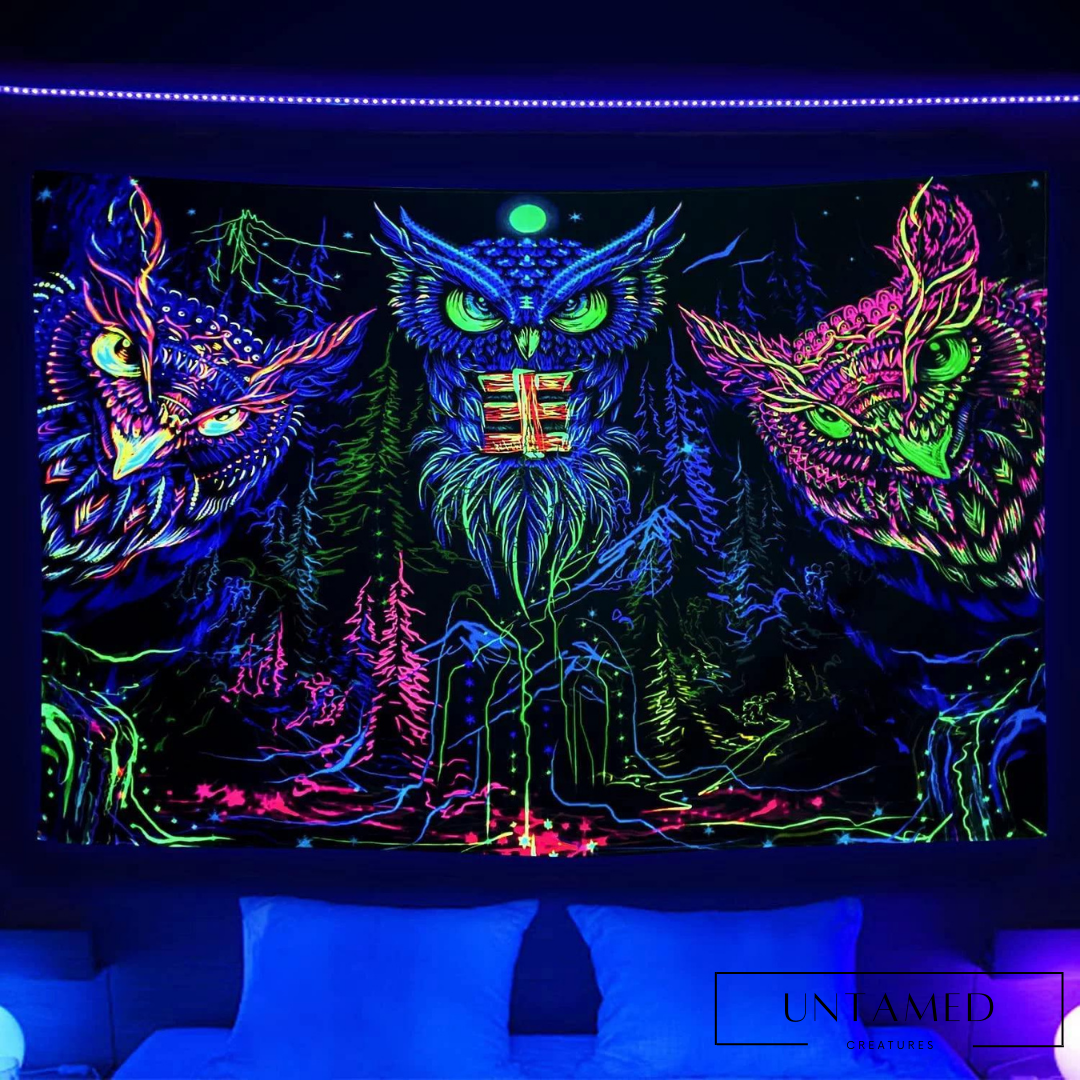 Glow in The Dark Tapestry Owl Room Decor