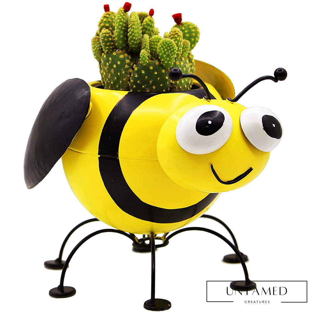 Bumble Bee Metal Planter with Pot Liner