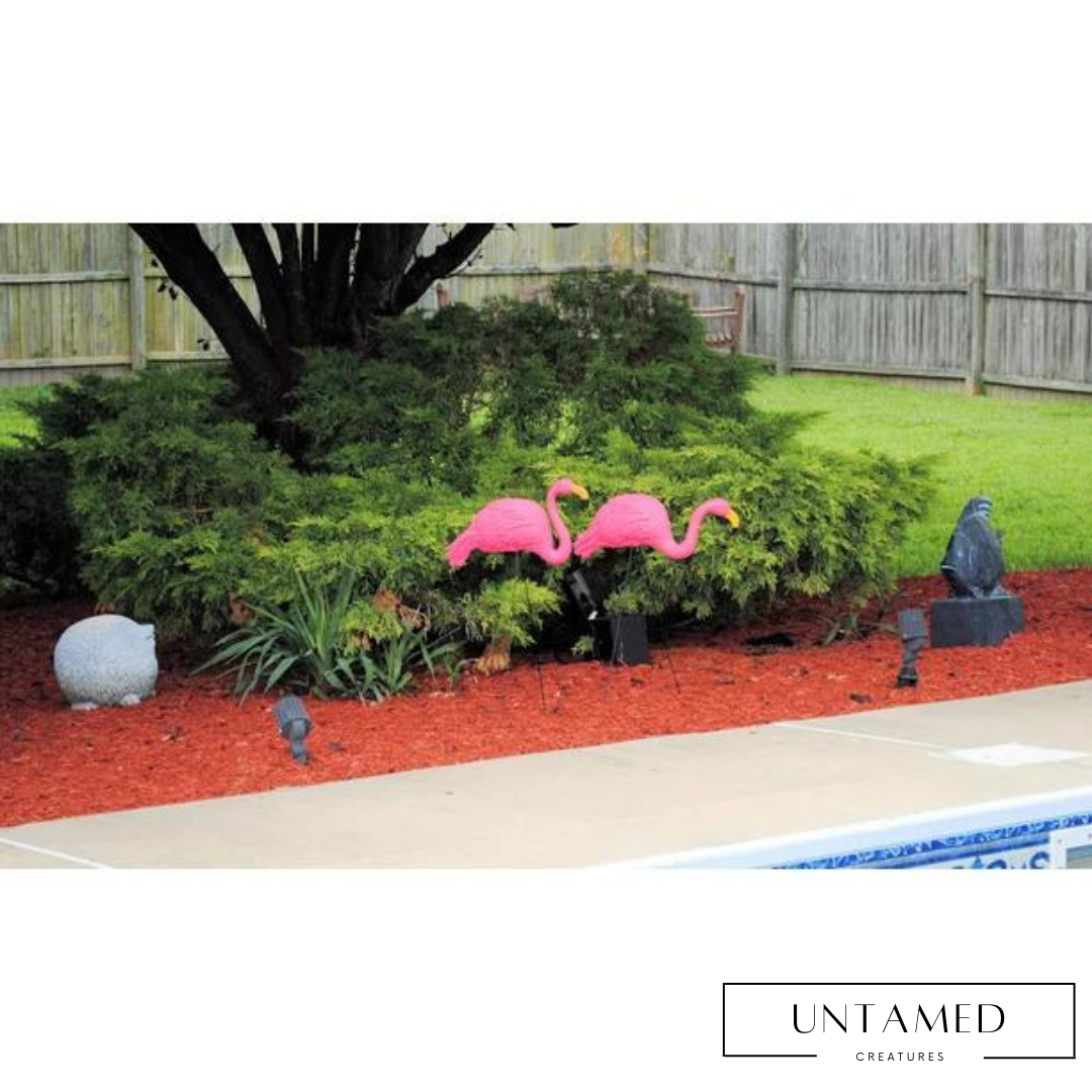 3 Dimensional Pink Flamingos Lawn Yard Ornament