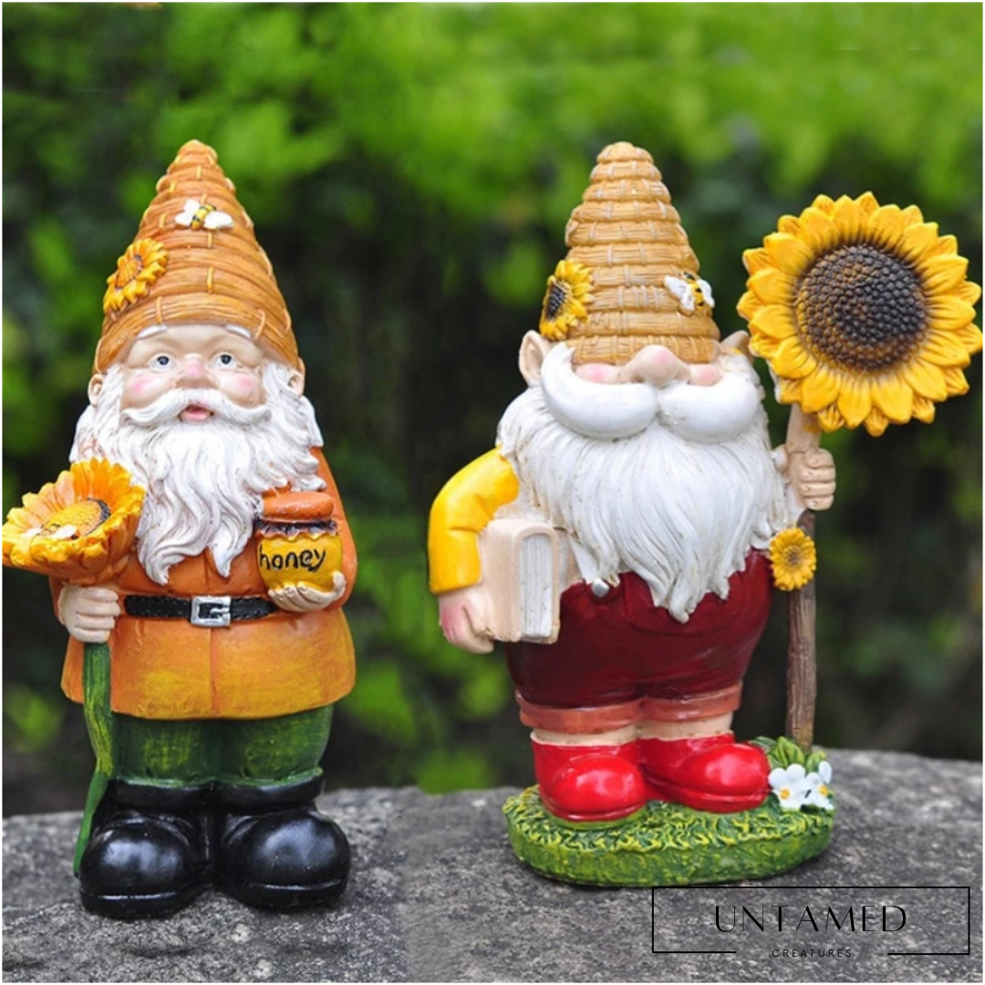 Bee With Sunflower Gnome Outdoor Decor